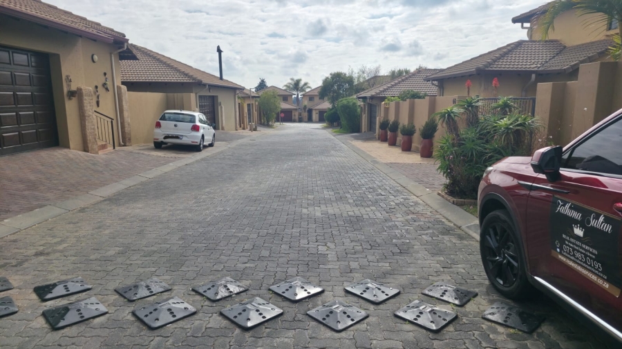 To Let 3 Bedroom Property for Rent in Carlswald Gauteng