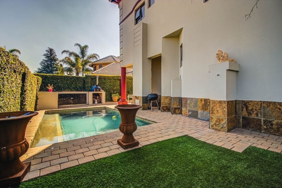 4 Bedroom Property for Sale in Glen Erasmia Gauteng