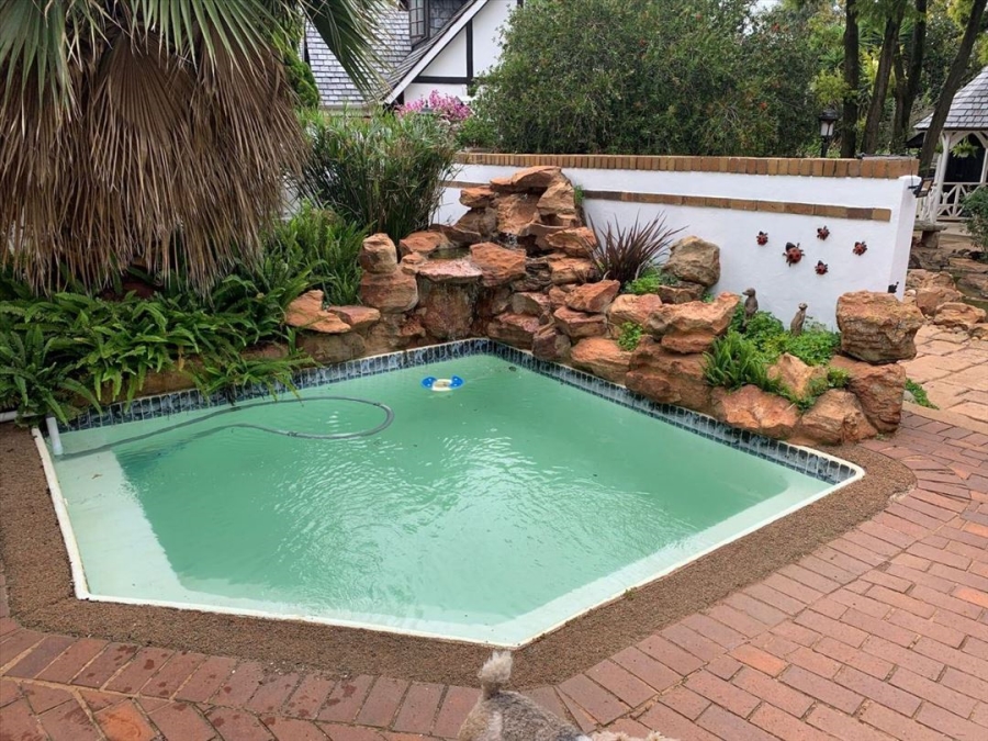 3 Bedroom Property for Sale in Lakefield Gauteng