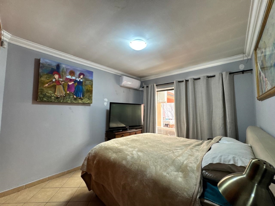 2 Bedroom Property for Sale in Amberfield Valley Gauteng
