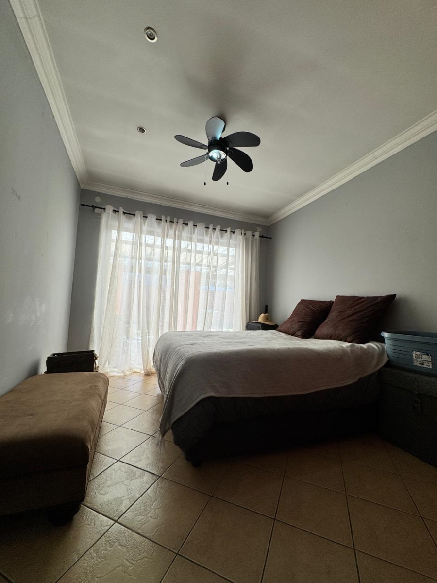2 Bedroom Property for Sale in Amberfield Valley Gauteng