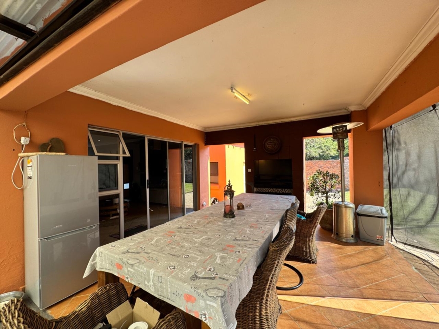 2 Bedroom Property for Sale in Amberfield Valley Gauteng