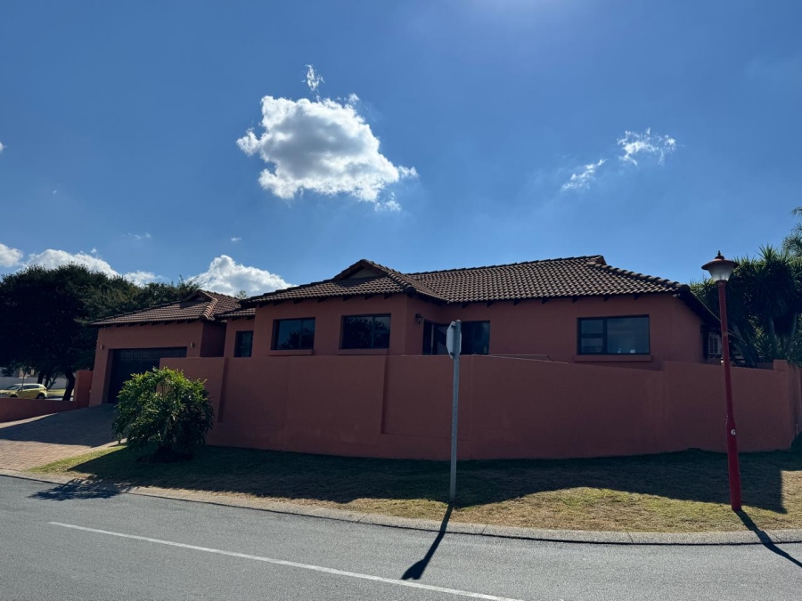 2 Bedroom Property for Sale in Amberfield Valley Gauteng