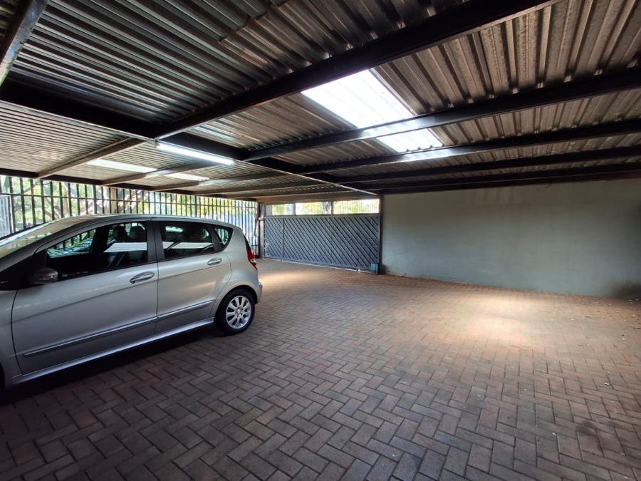 4 Bedroom Property for Sale in Lyttelton Manor Gauteng