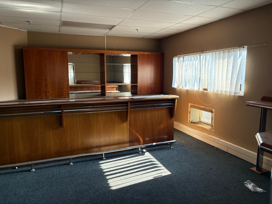 To Let Commercial Property for Rent in Elandsfontein Gauteng