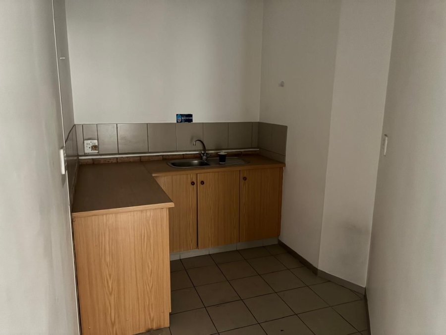 To Let Commercial Property for Rent in Elandsfontein Gauteng