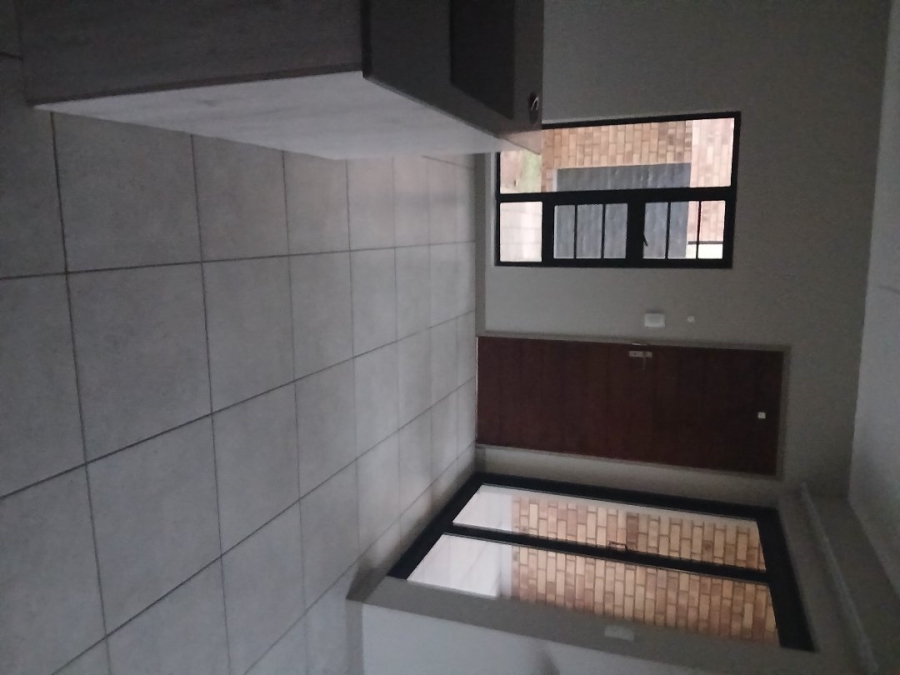 3 Bedroom Property for Sale in Rooihuiskraal North Gauteng
