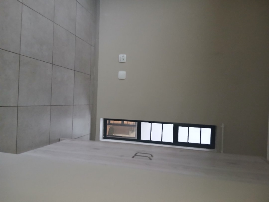 3 Bedroom Property for Sale in Rooihuiskraal North Gauteng