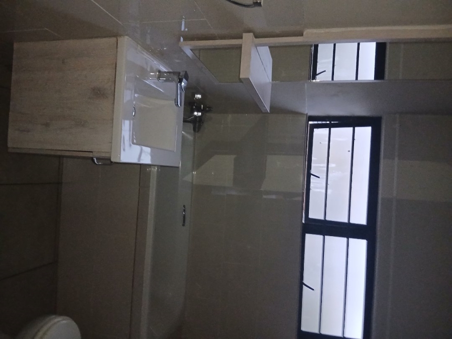 3 Bedroom Property for Sale in Rooihuiskraal North Gauteng