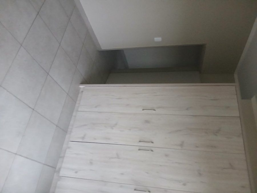 3 Bedroom Property for Sale in Rooihuiskraal North Gauteng
