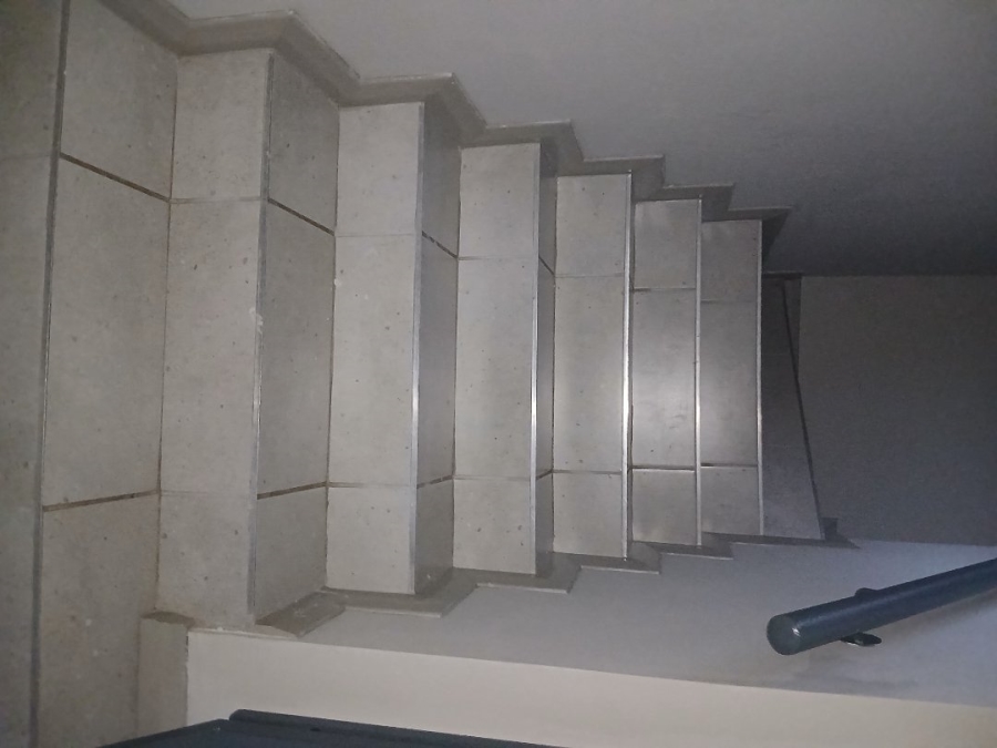 3 Bedroom Property for Sale in Rooihuiskraal North Gauteng