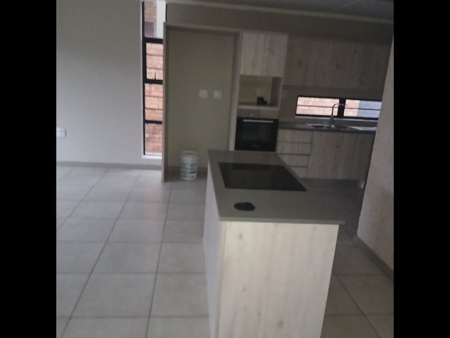 3 Bedroom Property for Sale in Rooihuiskraal North Gauteng