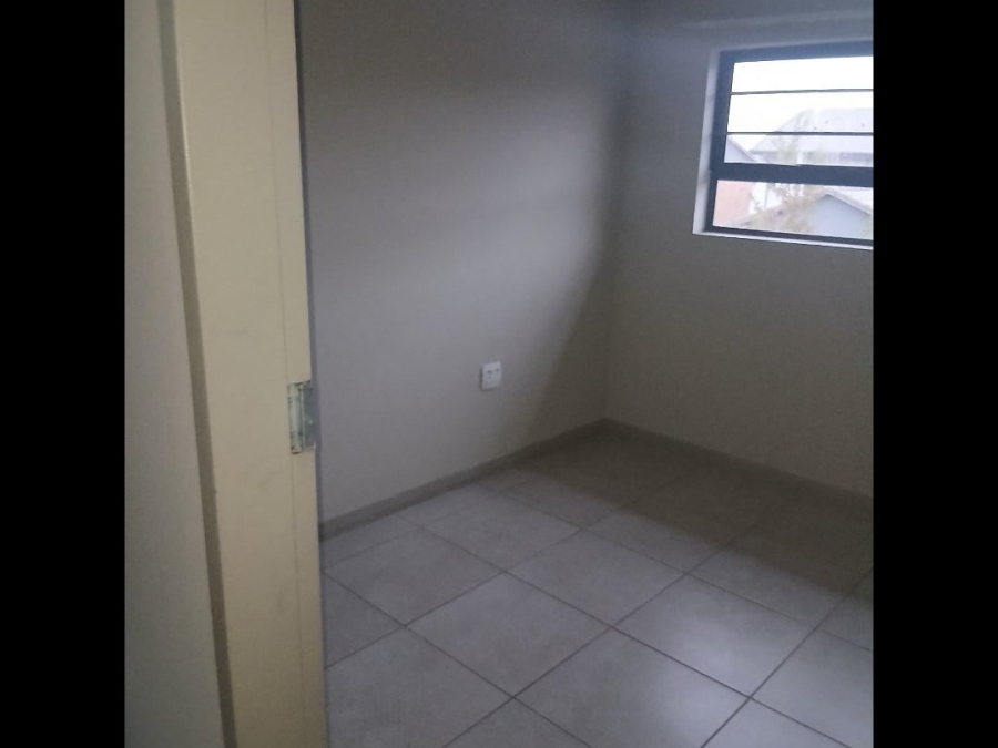 3 Bedroom Property for Sale in Rooihuiskraal North Gauteng