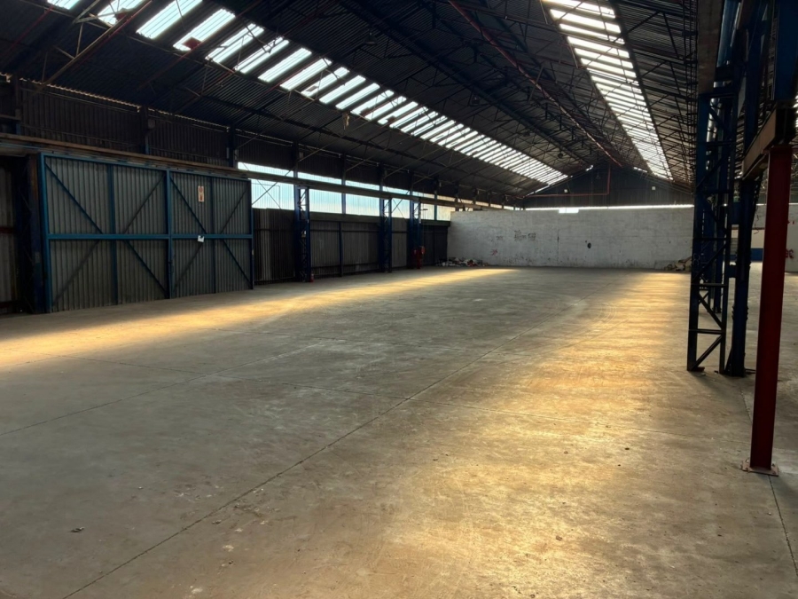 To Let Commercial Property for Rent in Elandsfontein Gauteng