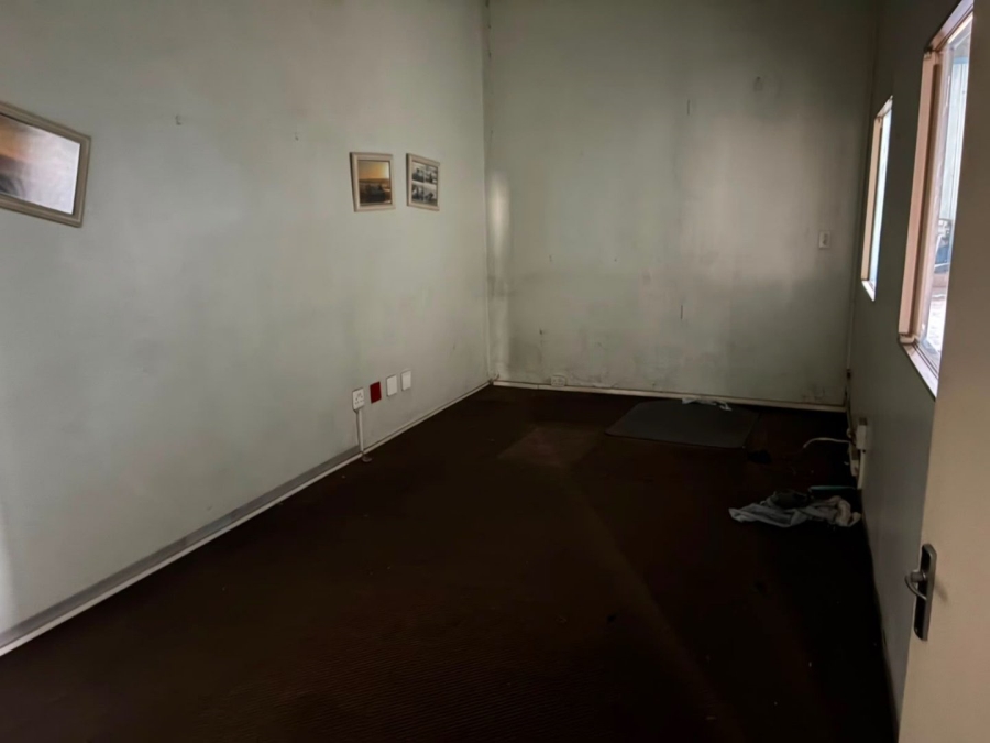 To Let Commercial Property for Rent in Elandsfontein Gauteng