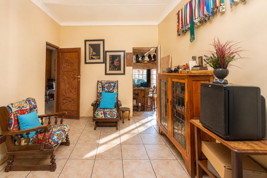 4 Bedroom Property for Sale in Dorandia Gauteng