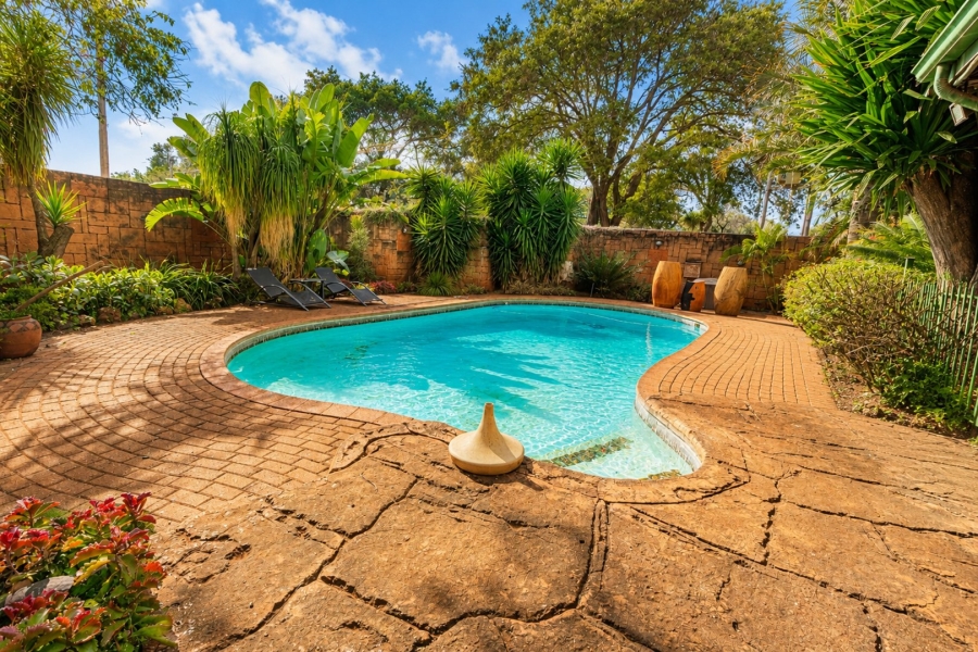 4 Bedroom Property for Sale in Dorandia Gauteng