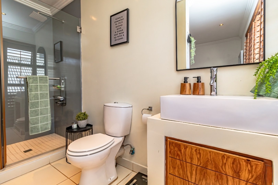 To Let 5 Bedroom Property for Rent in Serengeti Lifestyle Estate Gauteng