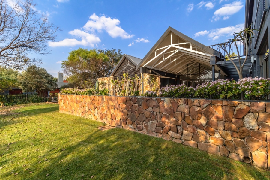 To Let 5 Bedroom Property for Rent in Serengeti Lifestyle Estate Gauteng