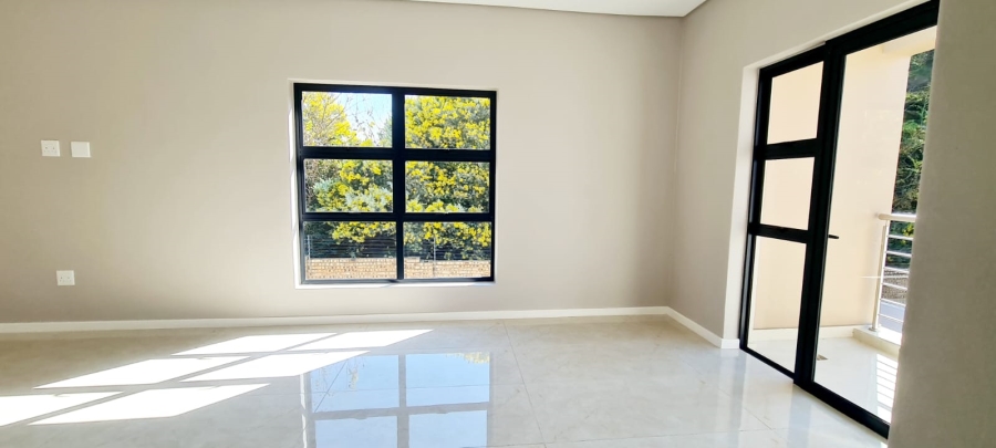 4 Bedroom Property for Sale in Blue Hills Gauteng