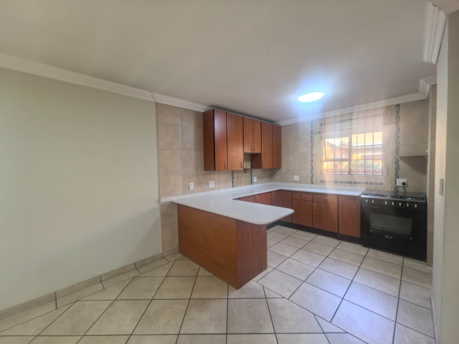 3 Bedroom Property for Sale in Bartlett Gauteng