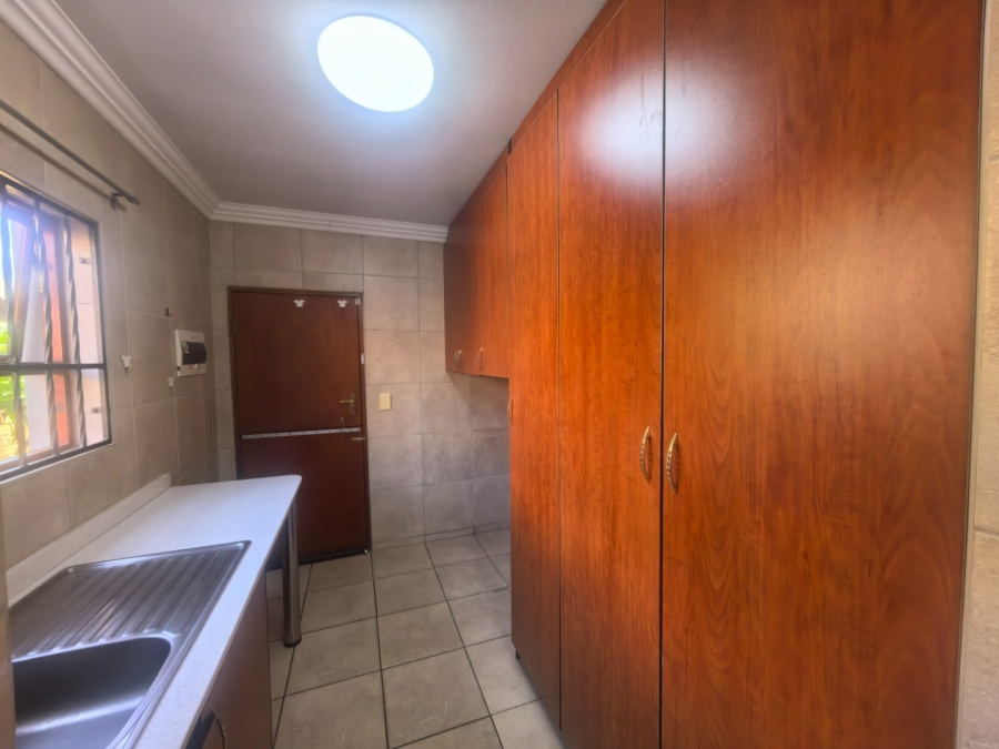 3 Bedroom Property for Sale in Bartlett Gauteng