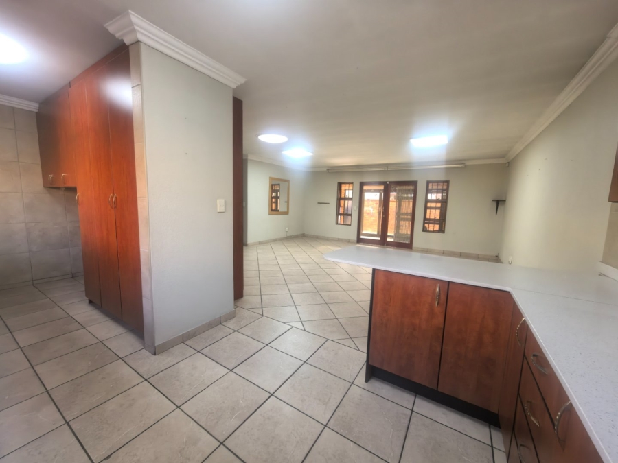 3 Bedroom Property for Sale in Bartlett Gauteng