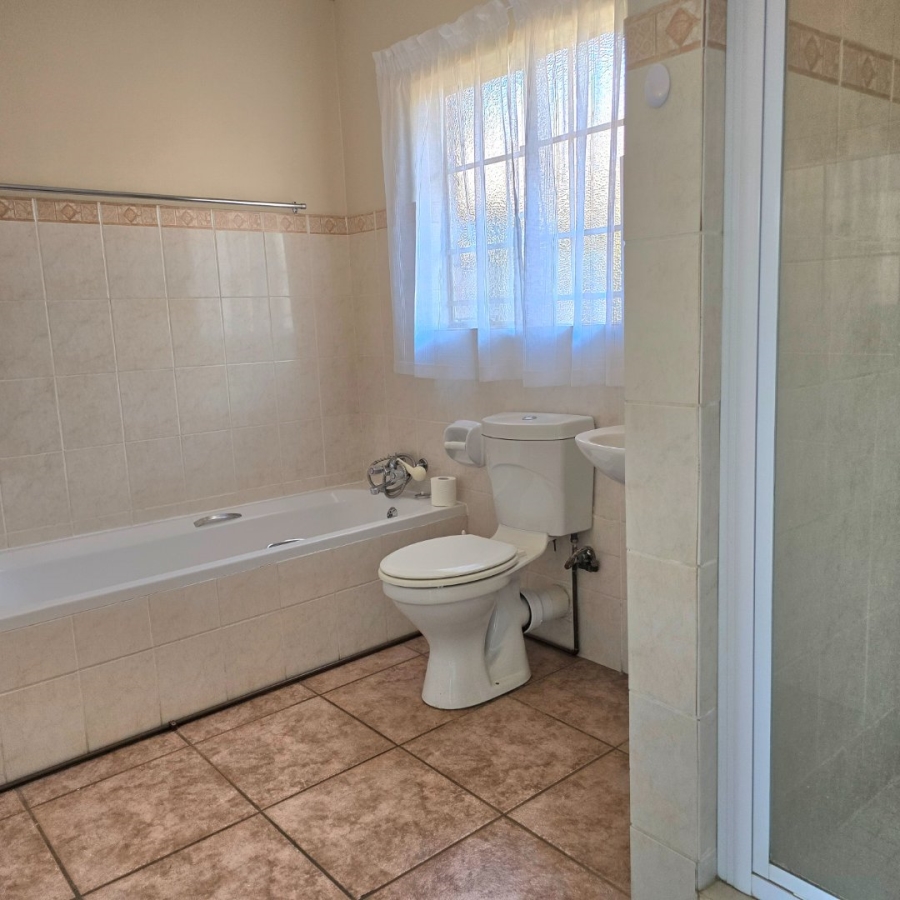 2 Bedroom Property for Sale in Equestria Gauteng