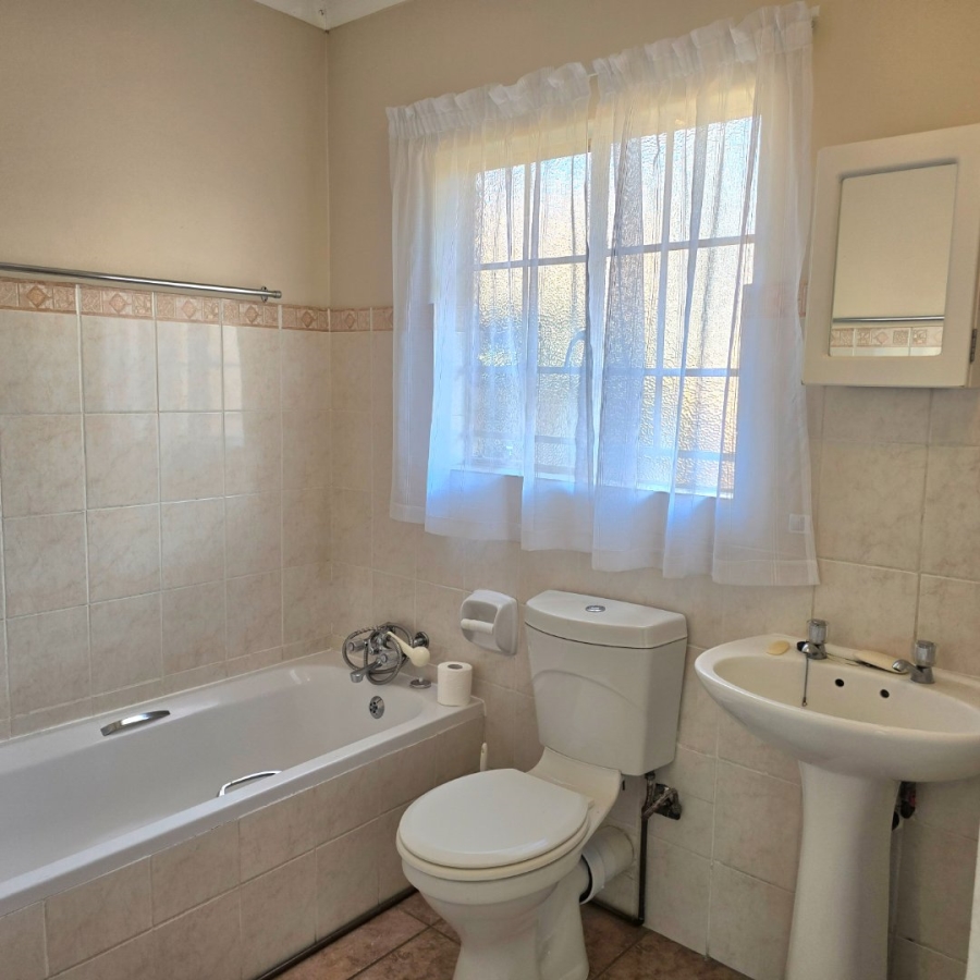 2 Bedroom Property for Sale in Equestria Gauteng