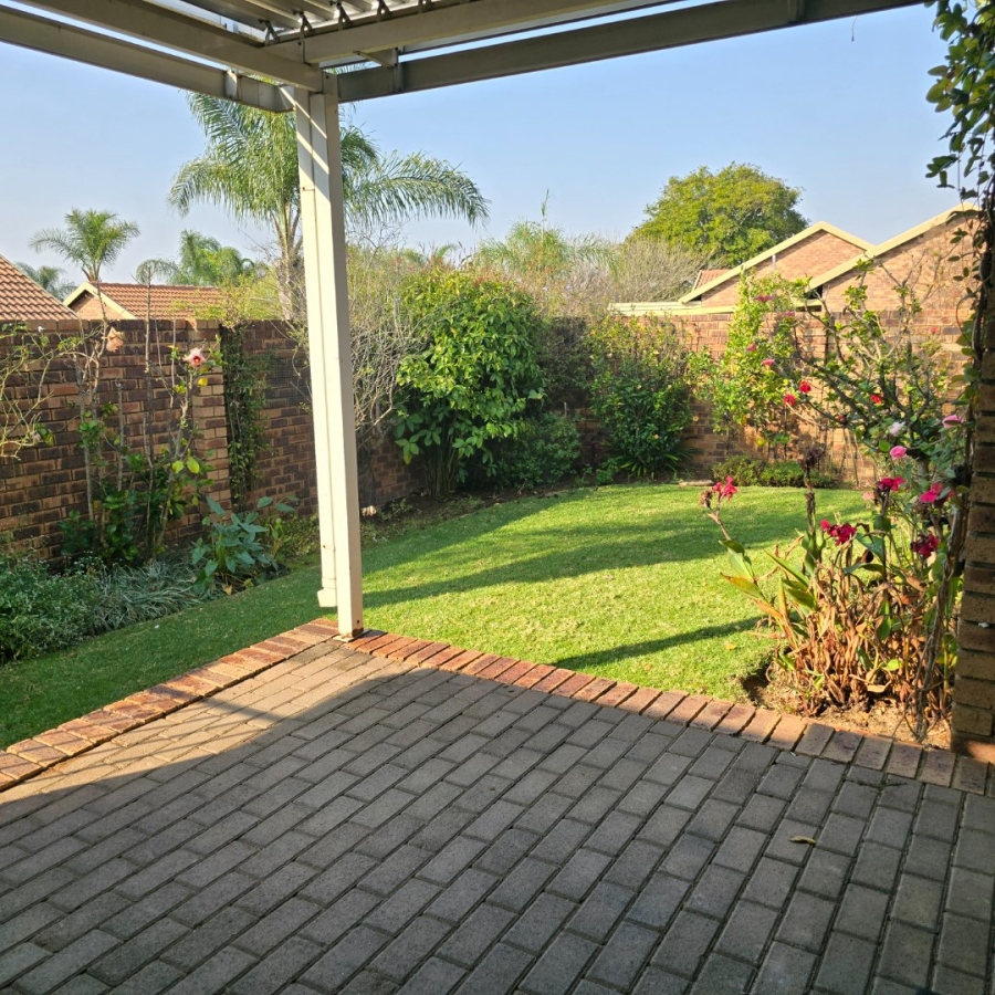 2 Bedroom Property for Sale in Equestria Gauteng