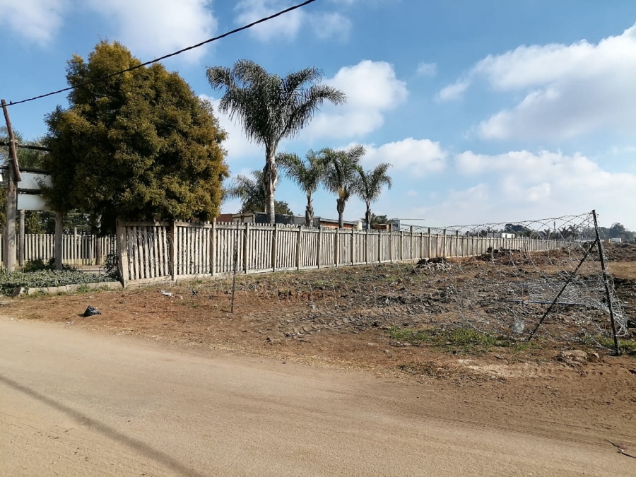To Let Commercial Property for Rent in Pomona AH Gauteng