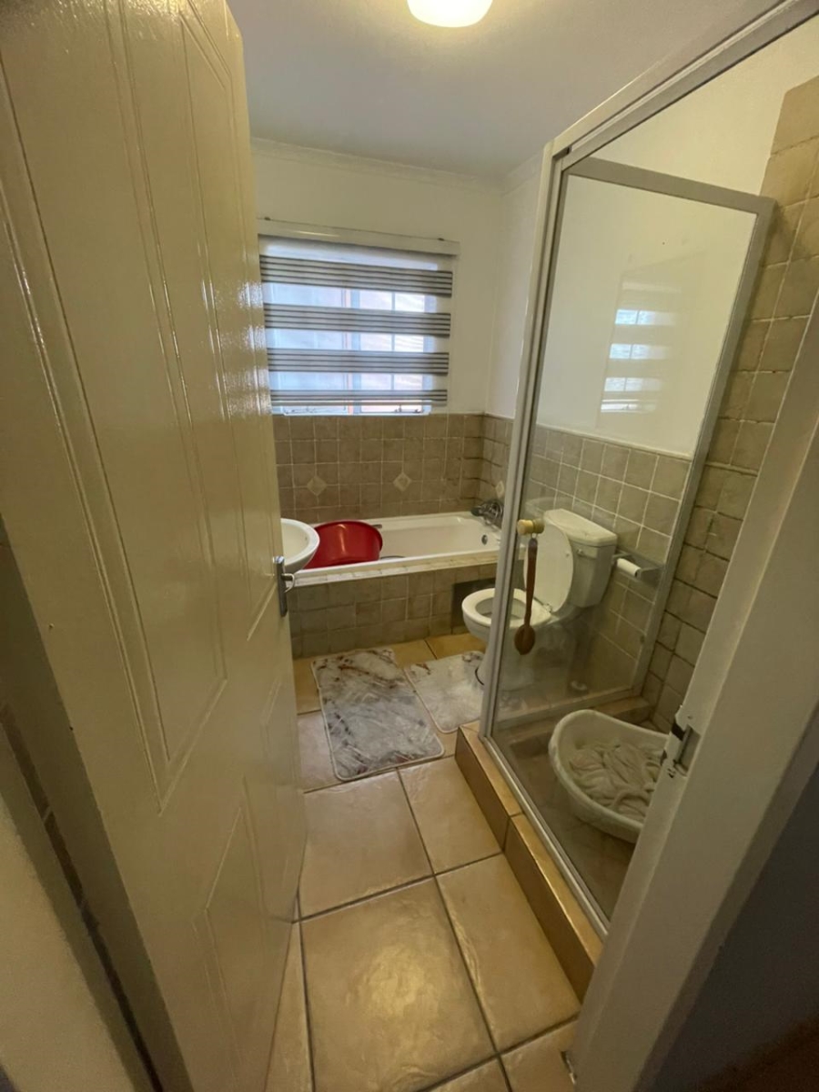 2 Bedroom Property for Sale in Castleview Gauteng