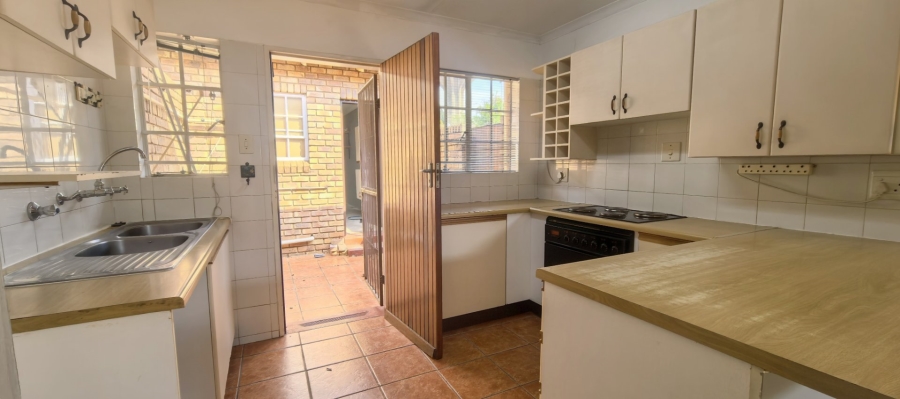 To Let 1 Bedroom Property for Rent in Brummeria Gauteng