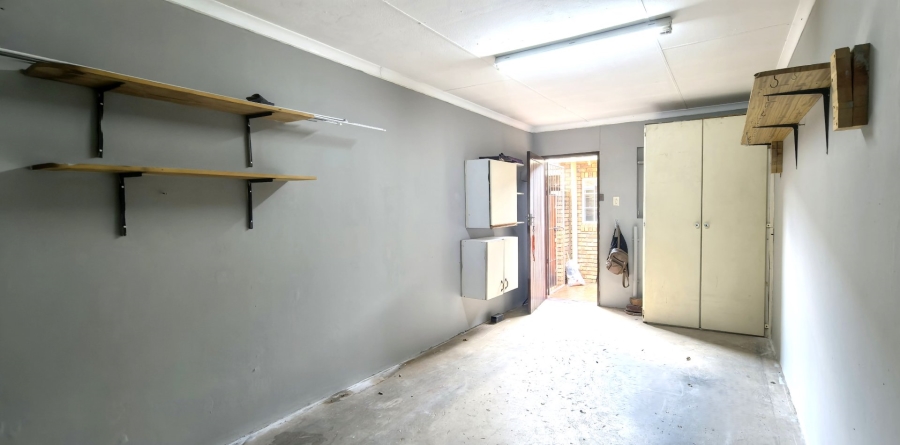 To Let 1 Bedroom Property for Rent in Brummeria Gauteng