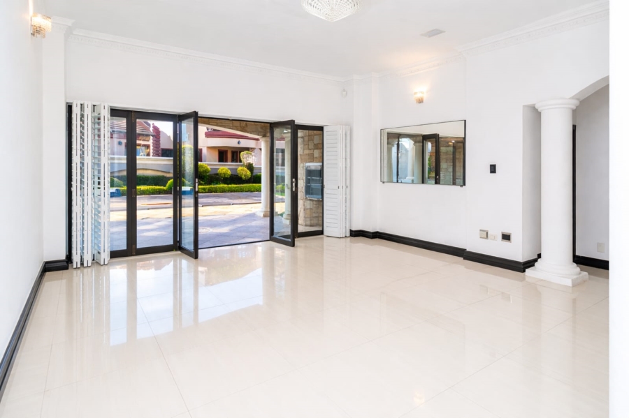 To Let 4 Bedroom Property for Rent in Blue Valley Golf Estate Gauteng
