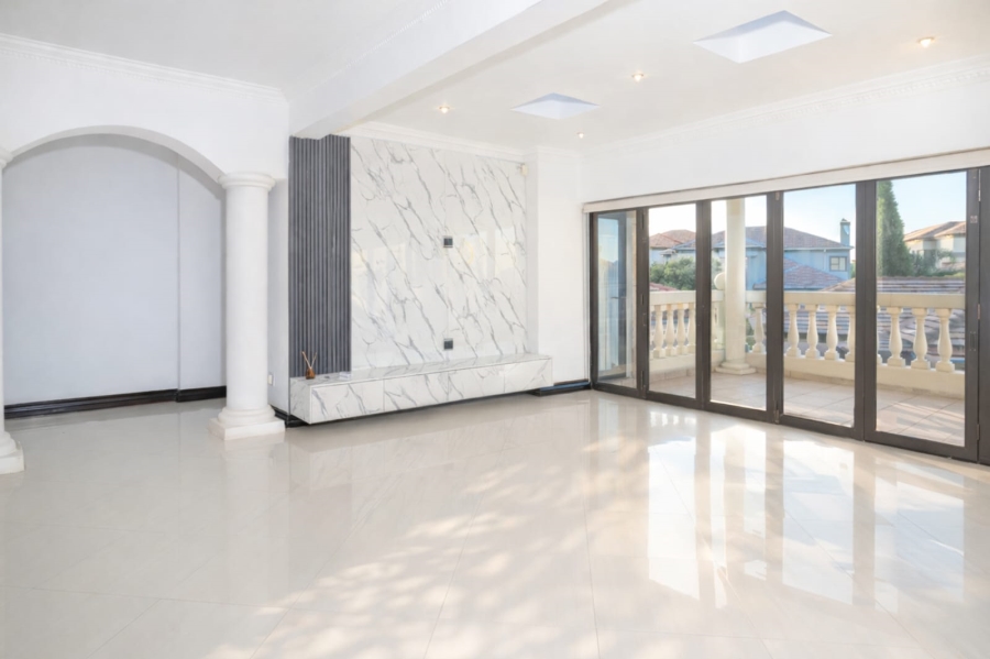 To Let 4 Bedroom Property for Rent in Blue Valley Golf Estate Gauteng