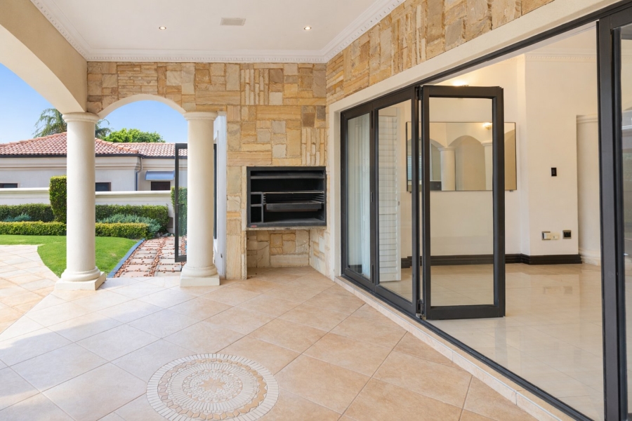 To Let 4 Bedroom Property for Rent in Blue Valley Golf Estate Gauteng
