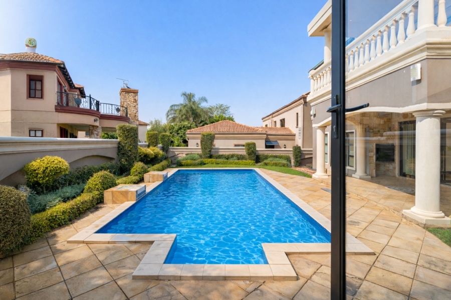 To Let 4 Bedroom Property for Rent in Blue Valley Golf Estate Gauteng