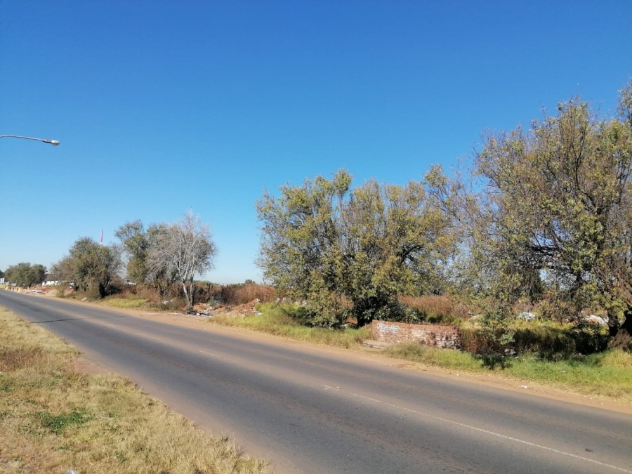 To Let Commercial Property for Rent in Kempton Park Central Gauteng