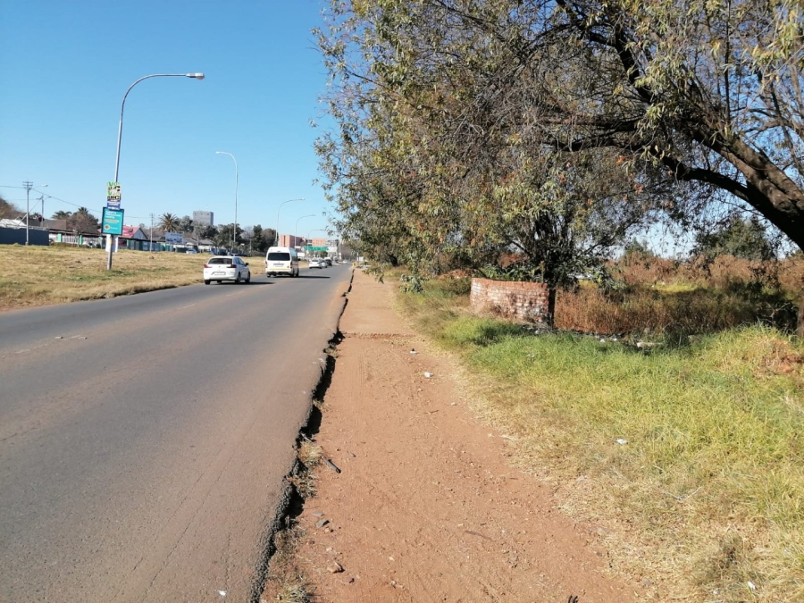 To Let Commercial Property for Rent in Kempton Park Central Gauteng