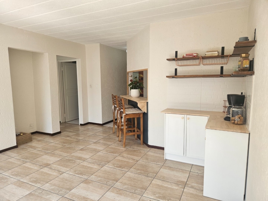 To Let 2 Bedroom Property for Rent in North Riding AH Gauteng