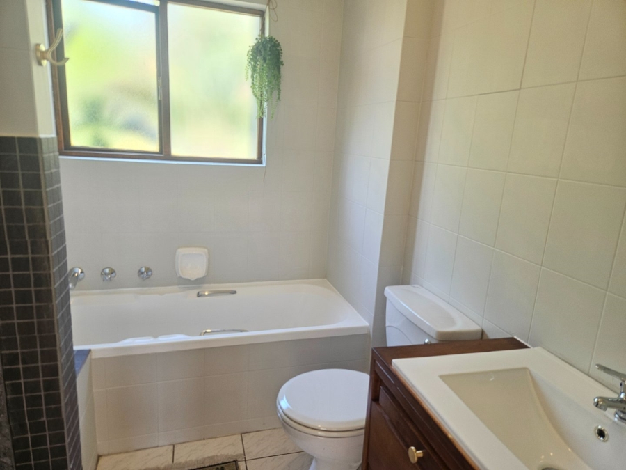 To Let 2 Bedroom Property for Rent in North Riding AH Gauteng