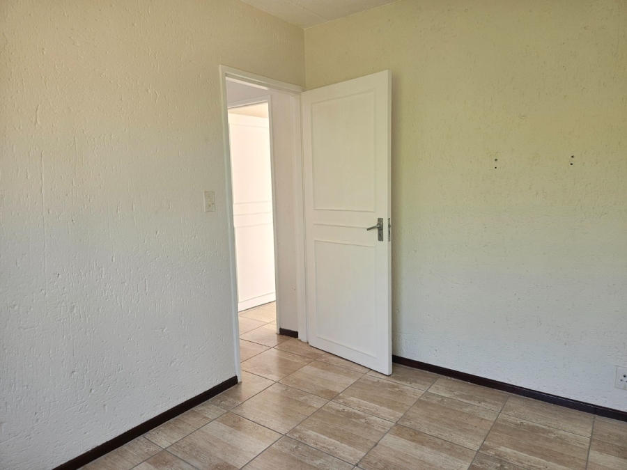 To Let 2 Bedroom Property for Rent in North Riding AH Gauteng