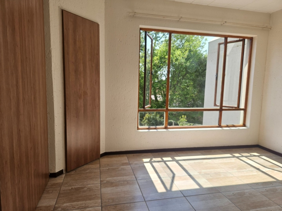 To Let 2 Bedroom Property for Rent in North Riding AH Gauteng