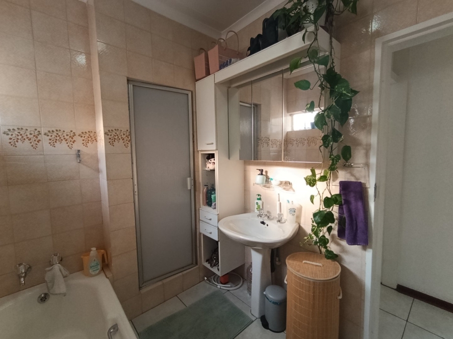 To Let 3 Bedroom Property for Rent in Hyde Park Gauteng