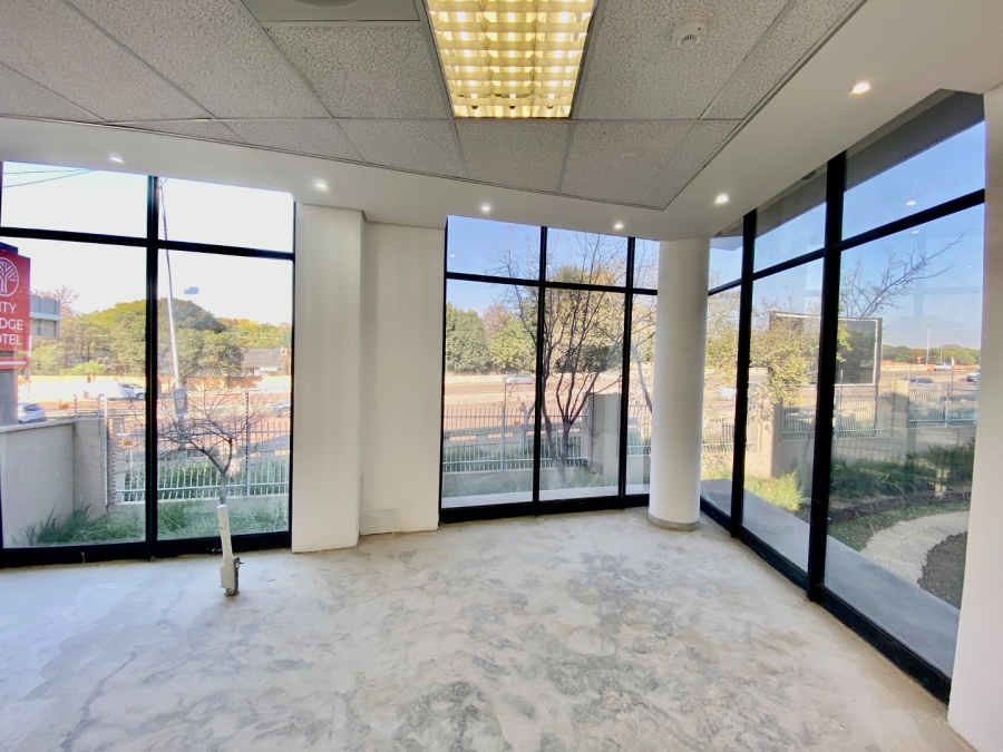 To Let Commercial Property for Rent in Lynnwood Manor Gauteng