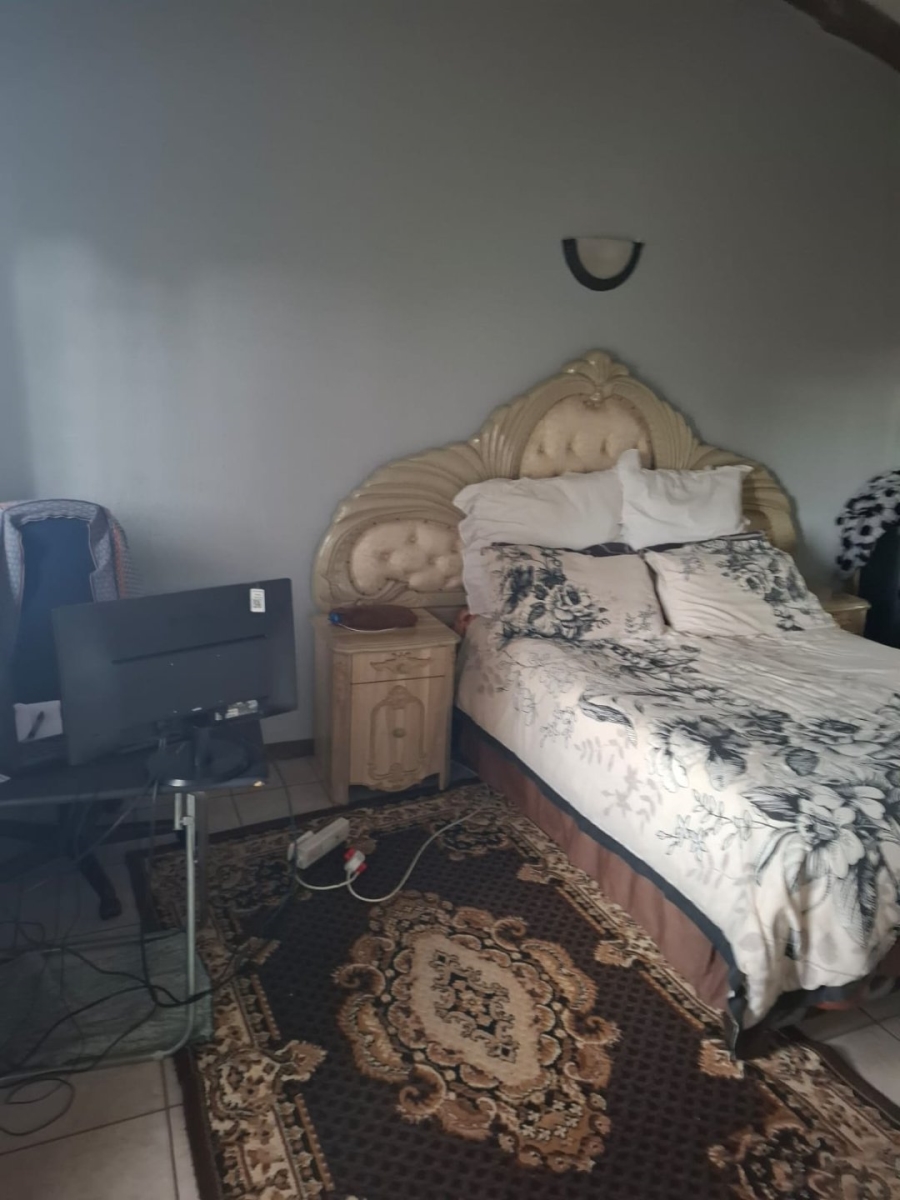3 Bedroom Property for Sale in Roodekrans Gauteng