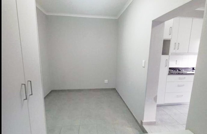 1 Bedroom Property for Sale in Bedfordview Gauteng