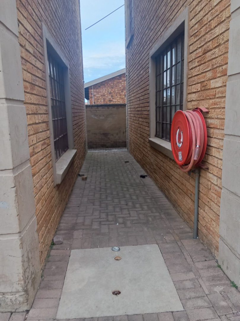To Let 3 Bedroom Property for Rent in Randfontein Central Gauteng