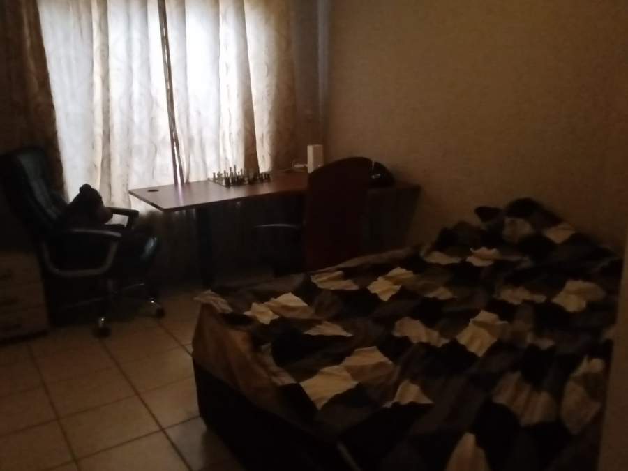 To Let 3 Bedroom Property for Rent in Randfontein Central Gauteng